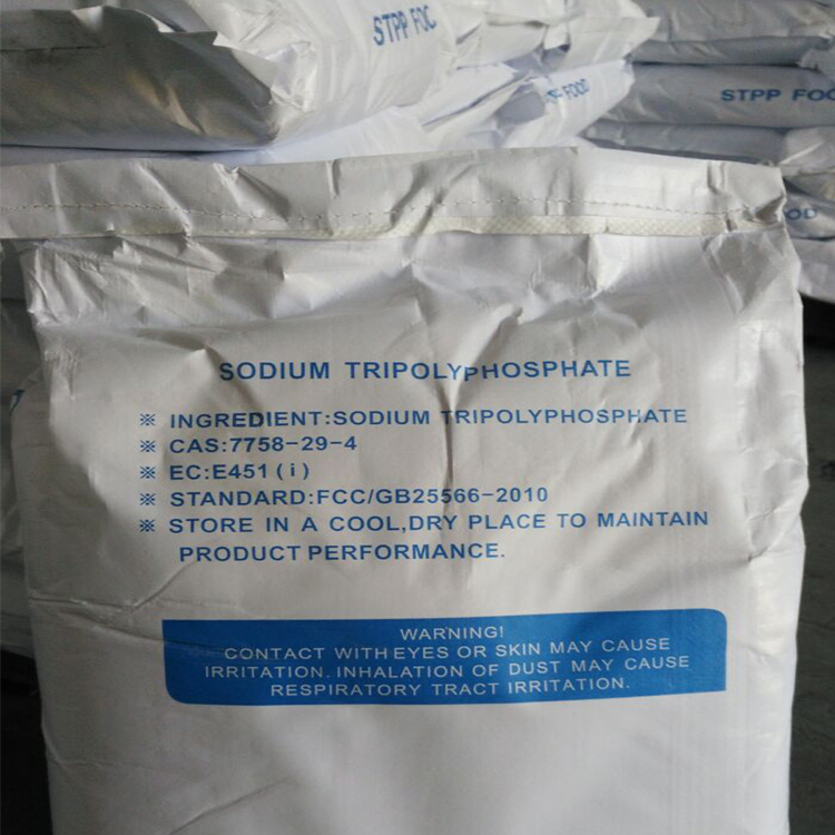 Natriumtripolyphosphat STPP 94 % Lebensmittelqualität in technischer Qualität, das als keramisches Entschleimungsmittel CA.-Nr. 7758-29-4 für Reinigungsmittel verwendet wird